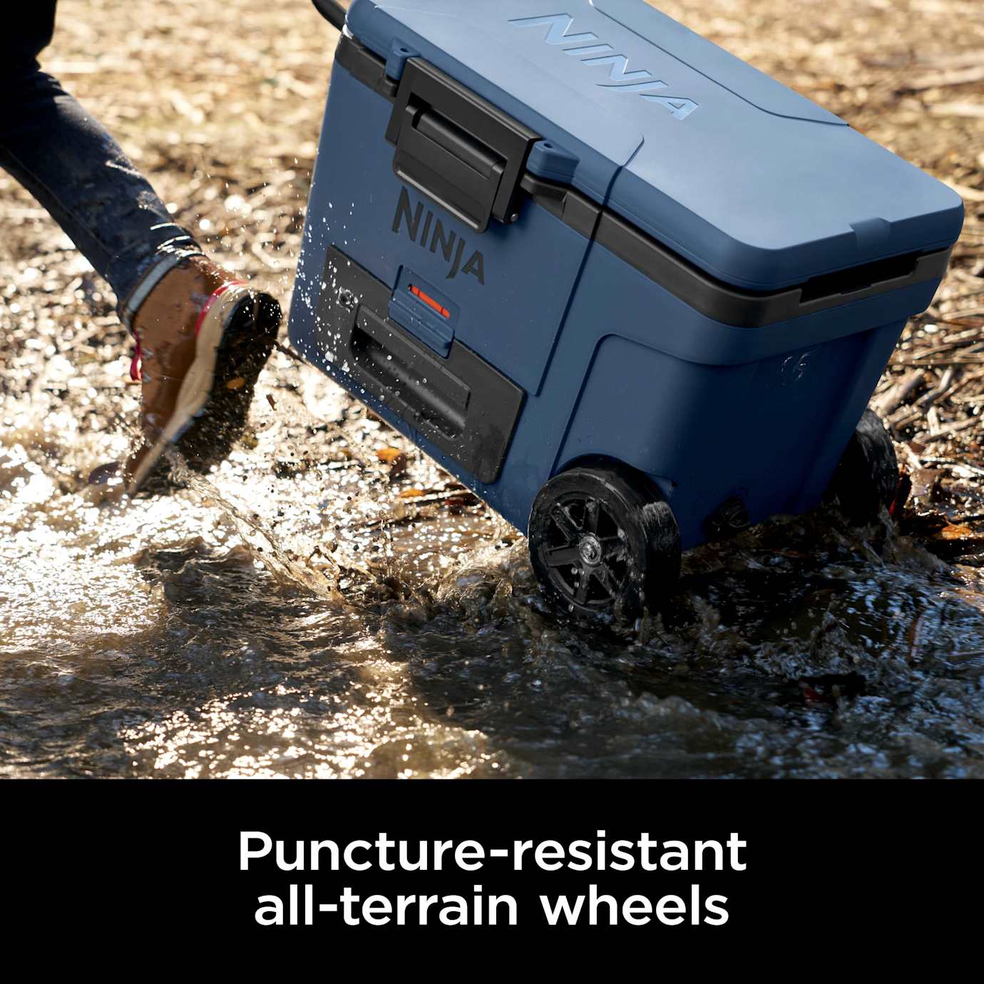 Shark-Ninja FrostVault 45qt Cooler with Wheels in Navy Blue - Image 5