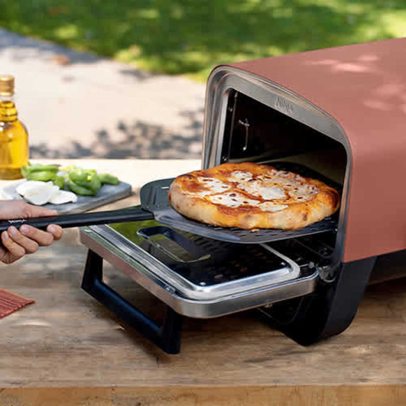 Shark-Ninja Woodfire Pizza Oven - Image 5