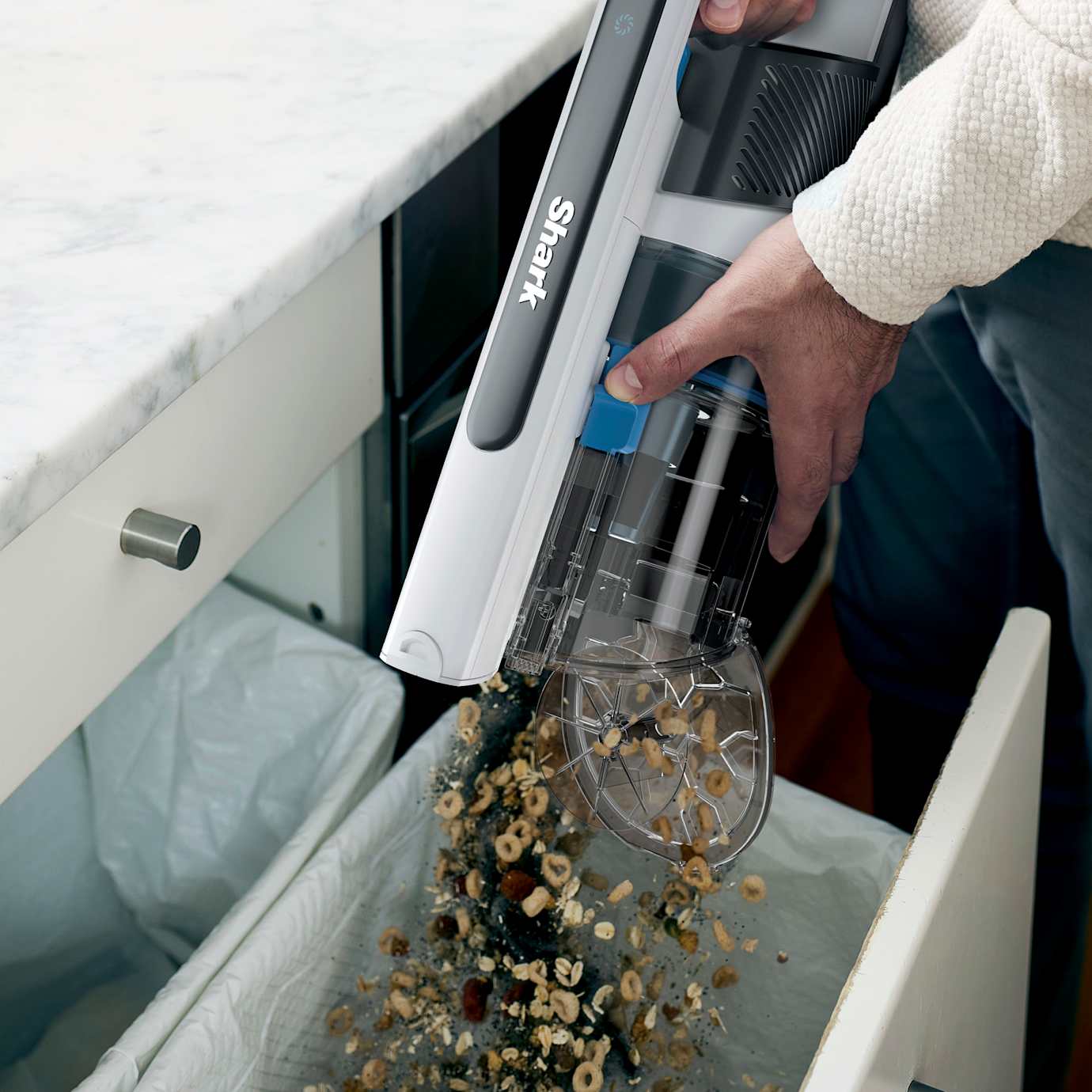 Shark PowerPro Flex Reveal Plus Cordless Vacuum with Extra Battery - Image 30