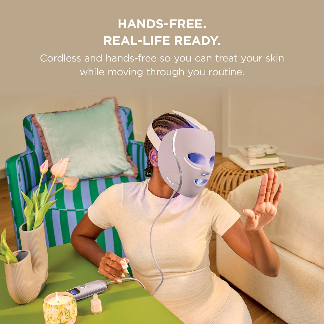 Shark CryoGlow Marilyn Monroe Collection LED Face Mask - Image 33