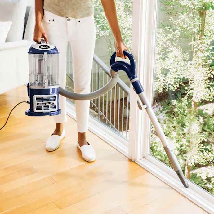 Shark-Ninja Navigator Deluxe Upright Vacuum - Image 11
