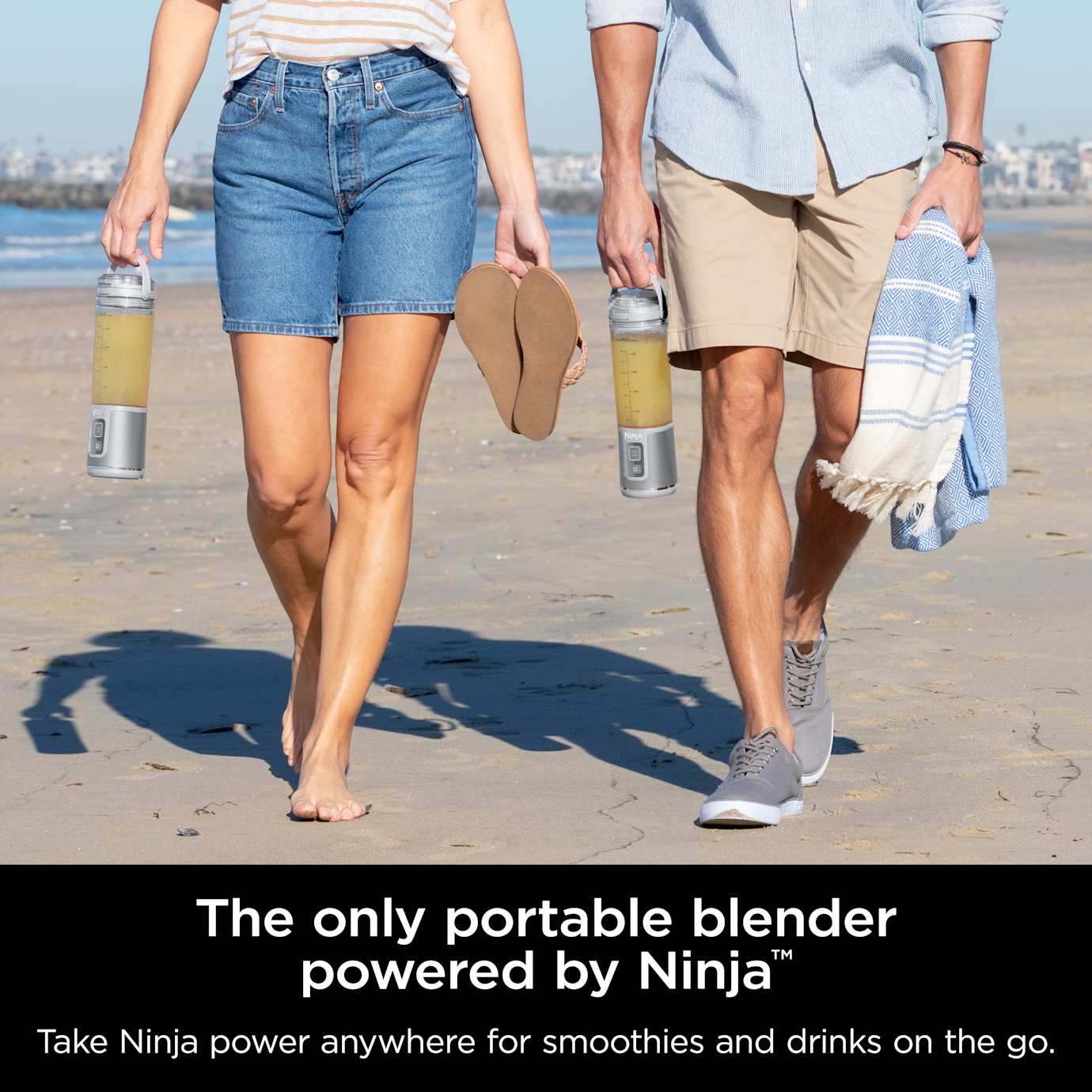 Shark-Ninja Blast Portable Blender in White - Image 2
