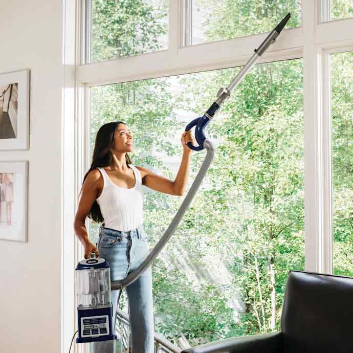 Shark-Ninja Navigator Deluxe Upright Vacuum - Image 12