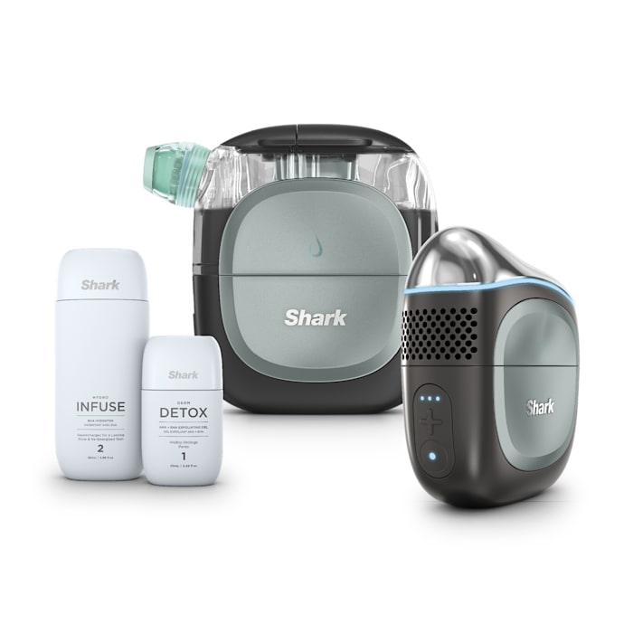 Shark FacialPro Glow & Depuffi At-Home Hydrating Facial System in Black - Image 8