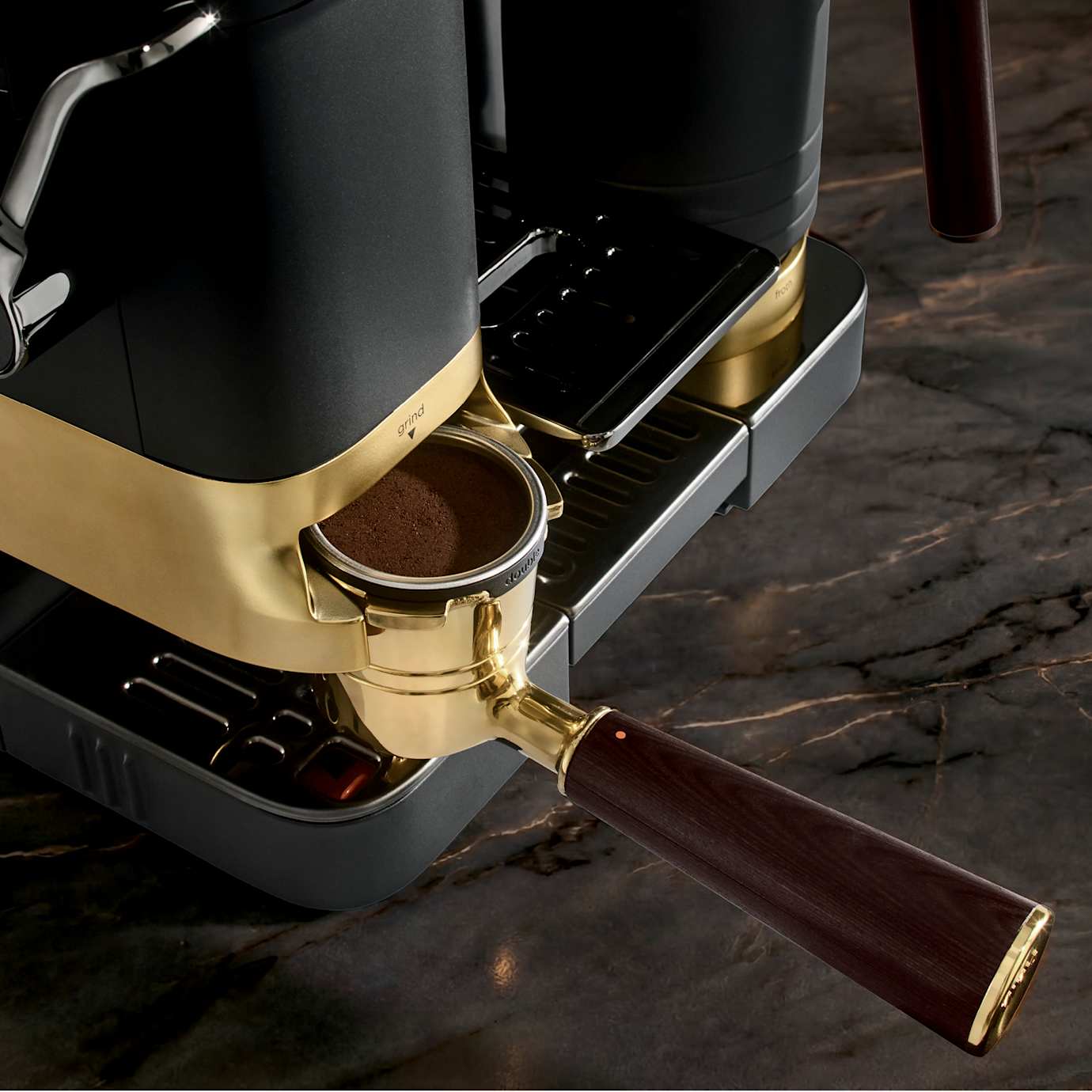Ninja Luxe Café Pro Espresso Machine by David Beckham - Image 9
