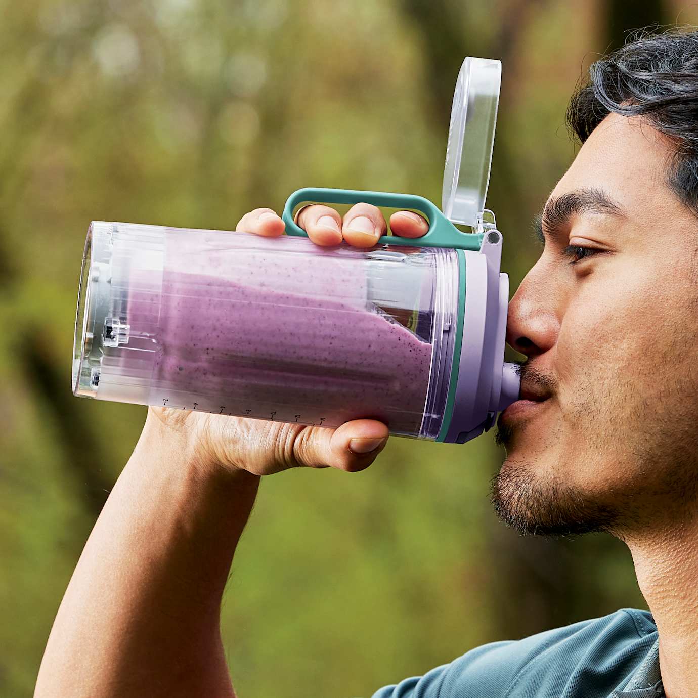 Shark-Ninja Blast Max Portable Blender in Dusty Pink - Image 7